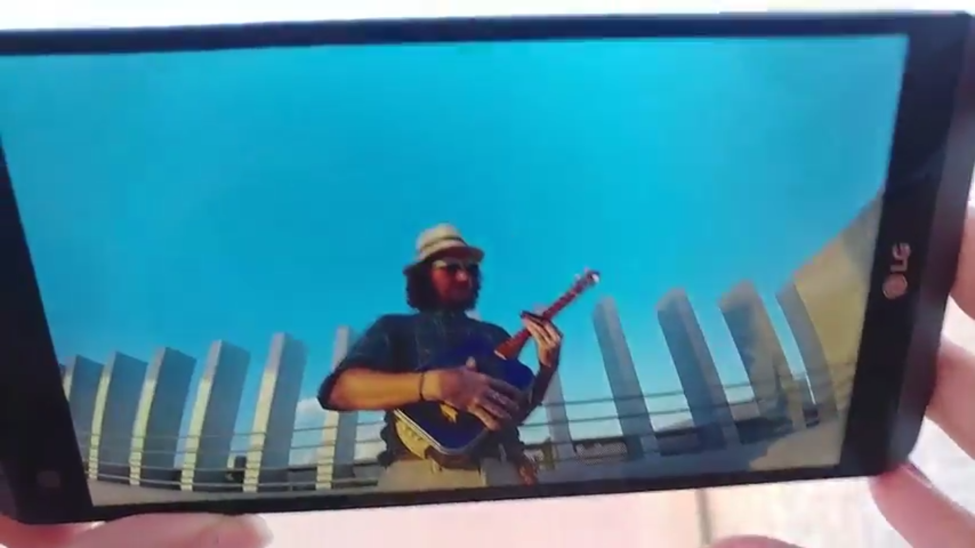 LG V20 apparso in un brevissimo video