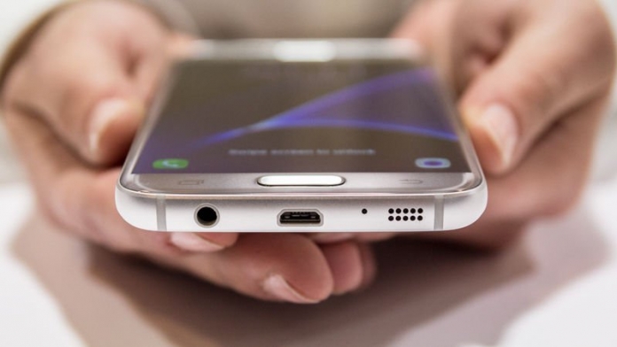 Android N per Galaxy S7 a gennaio, a comunicarlo Samsung